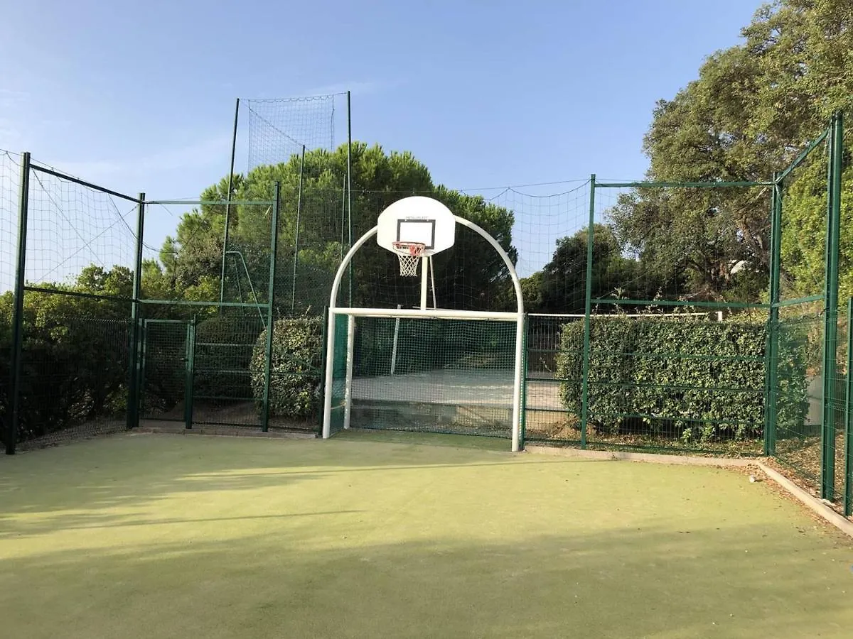 Appartement Avec Jardinet, Terrasse, Piscine Et Parking Aux Issambres - Fr-1-768-9 Les Issambres